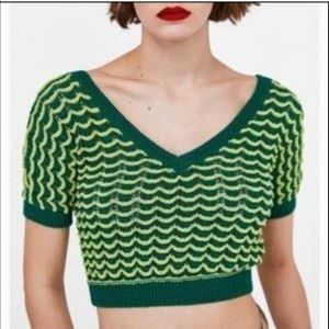 ZARA KNIT WOMEN'S GREEN YELLOW CROP TOP SWEATER